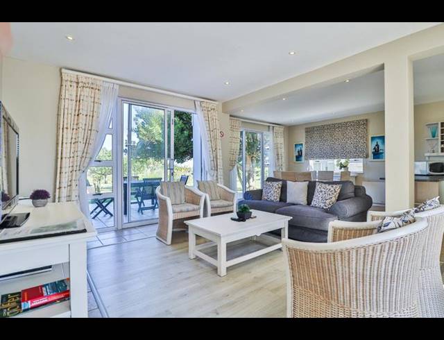 2 BEDROOM DUPLEX FOR SALE IN PINNACLE POINT GOLF ESTATE